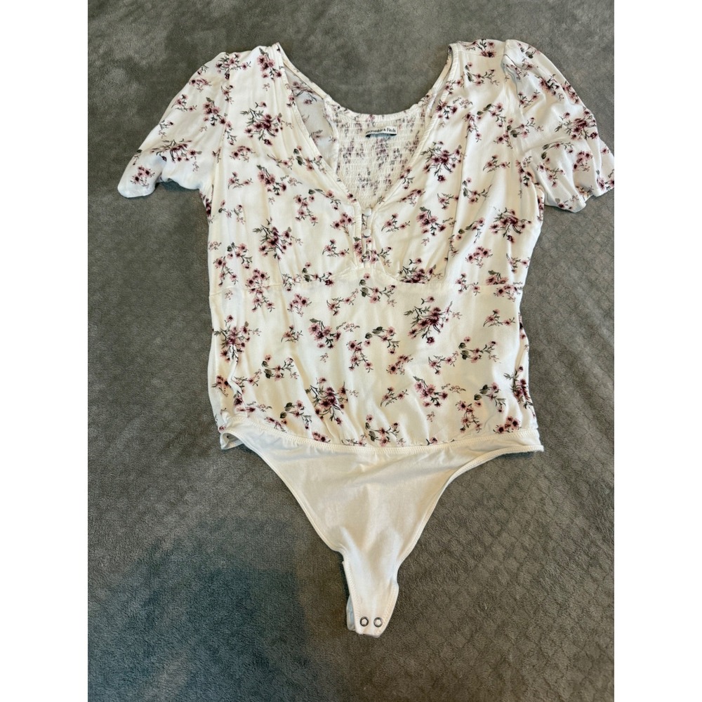 Abercrombie‎ & Fitch Floral Puff Sleeve Smocked Back Bodysuit White Pink Large